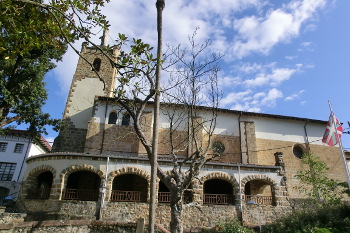 Iglesia de San Andrés de Ibarrangelu